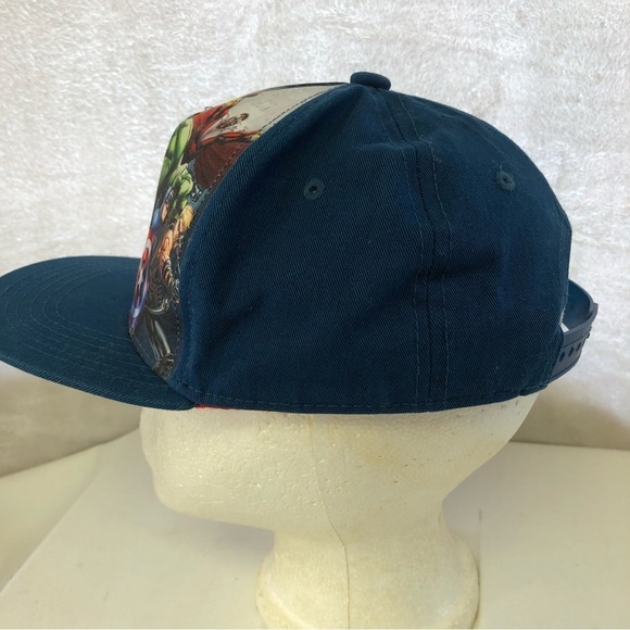 Marvel Avengers Youth Flat Brim Baseball Snapback Hat Cap Adjustable - Picture 2 of 7